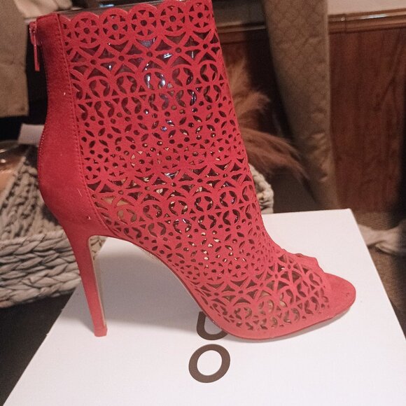 ALDO HEEL - Picture 1 of 3